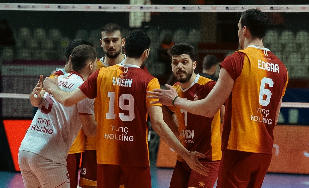 Galatasaray Hdi Sigorta Evinde Galip Voleybolun Renkli D Nyas