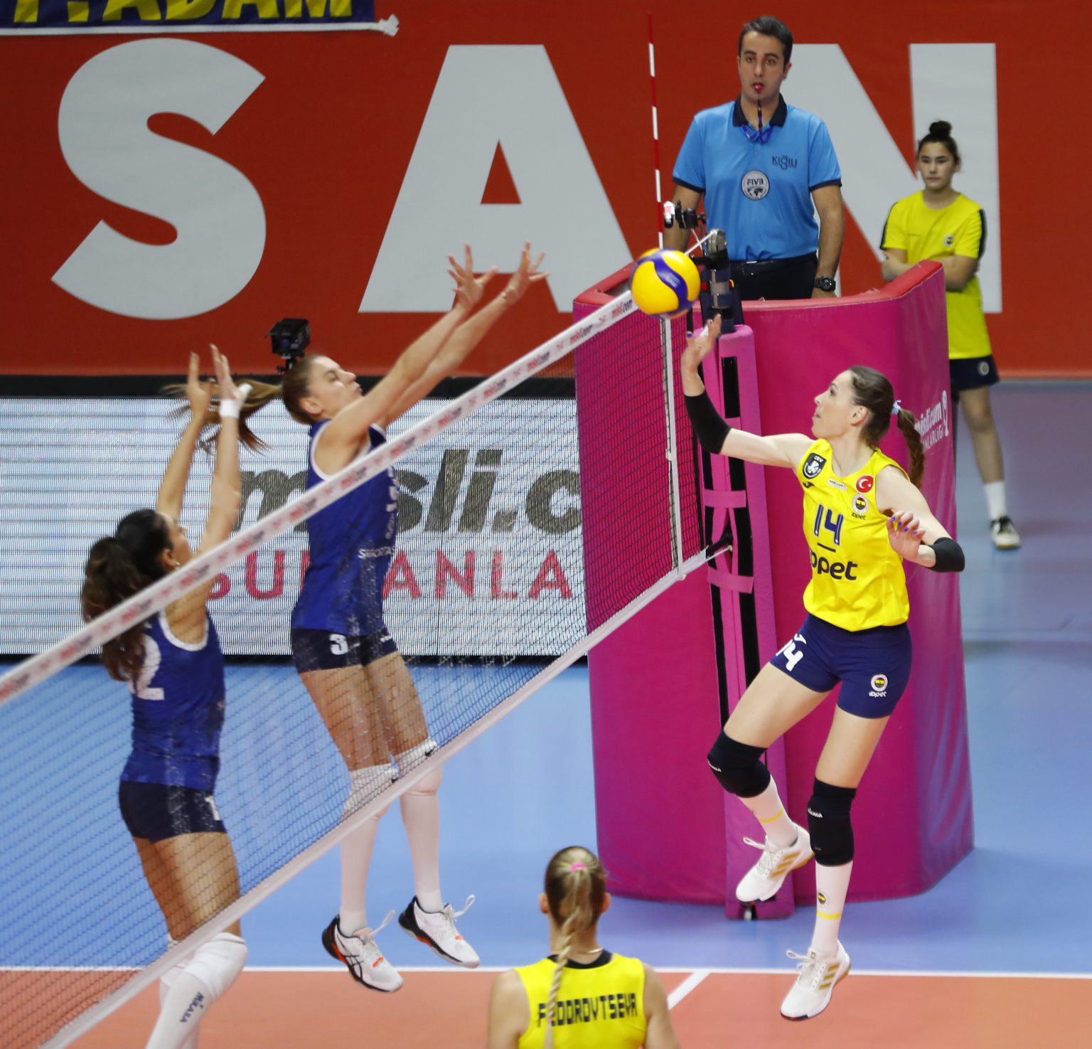 Misli.com Sultanlar Ligi’nde 11. Hafta Başladı - Voleybolun Renkli Dünyası